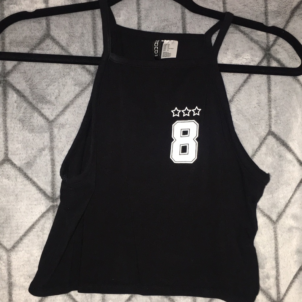 black crop top